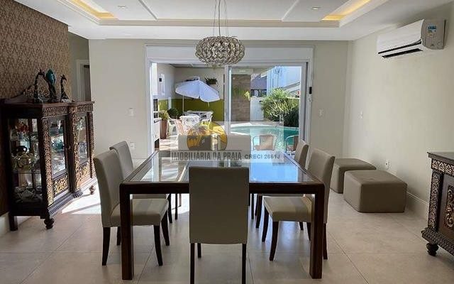 13b7682c4326d6daf874fbff24cb7d32 (Copy)