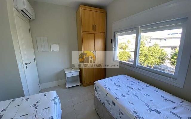 18819fcde637c84bd83e02939b98b5cd (Copy)