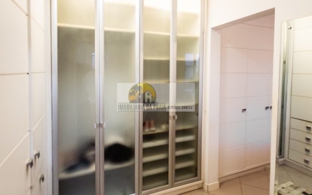 20200108T1540590300-769376526