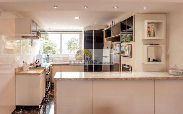 20f0775e0fe27ba980090676730a9af4 (Copy)