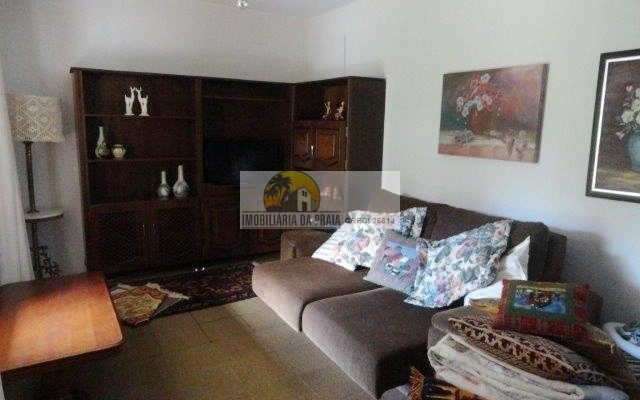 2a12fbd8b412bc35c47f3b11ede13c5f