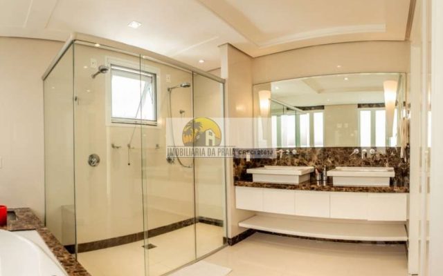 2e0be13f90e132c3942d08f5b8ad2c72