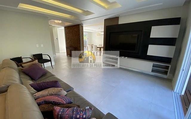 3a33cd4cb00f7a49e810ac9cbcb978f3 (Copy)