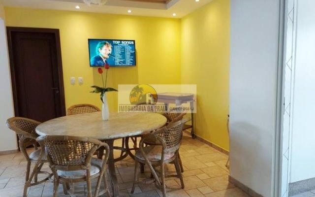 662890ad-2238-4989-bf98-008751274742 (Copy)