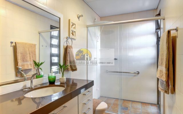 6824c3cb-c80d-46f2-9515-17da05231b3b