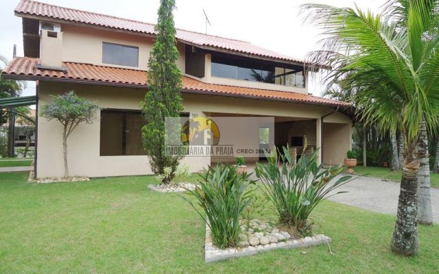 7b728342-045c-480c-a4ff-b7ba83c36a32.c10