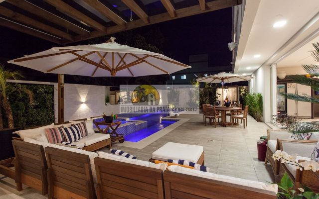 8d17a766-2cfb-4038-95dd-9f3e10c9a6c6