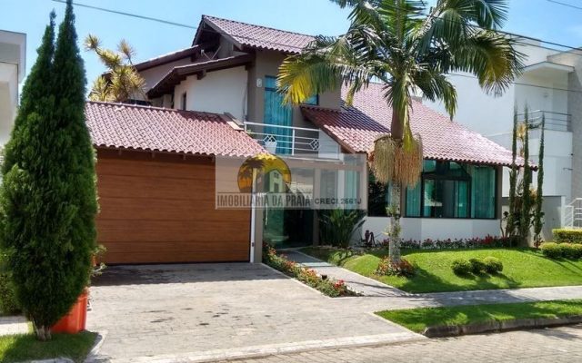 8e849e40-75ce-492c-9b1a-279cca225186.c10