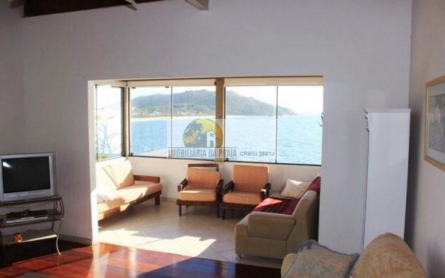 983-507521444163517 (Copy)