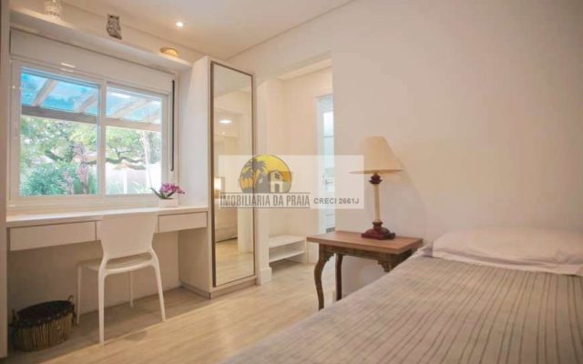 991c95ccc654aa3c5cf4991174f82fcc