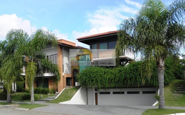 House 1016 (6) (Copy)