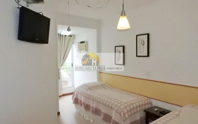 ad7c6686-5d36-4659-9817-abb849d7a355.c10