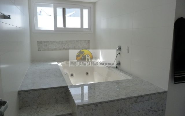 c11a9357-f98c-4677-ab8c-e936cbb98773.f10