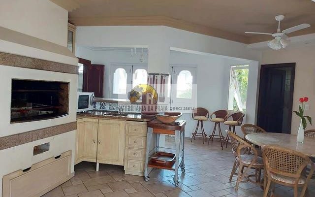 e965b1f9-d2f3-425e-85a4-ea42d5d00271 (Copy)