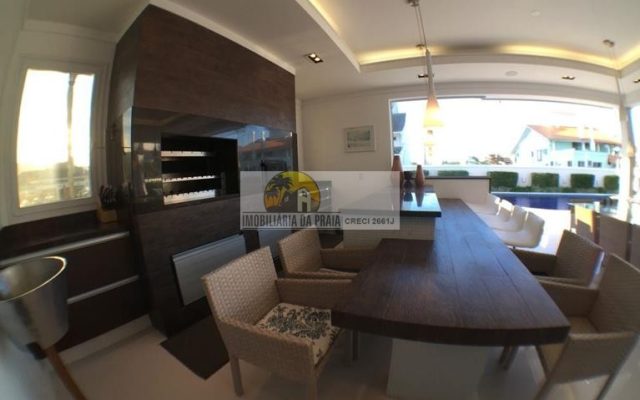 eaadeaa2-05b0-4934-9159-ddc87539c3eb.c10 (Copy)